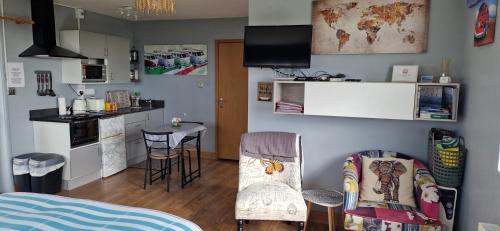 Galley View Ardfield Clonakilty in คลอเนคิลตี