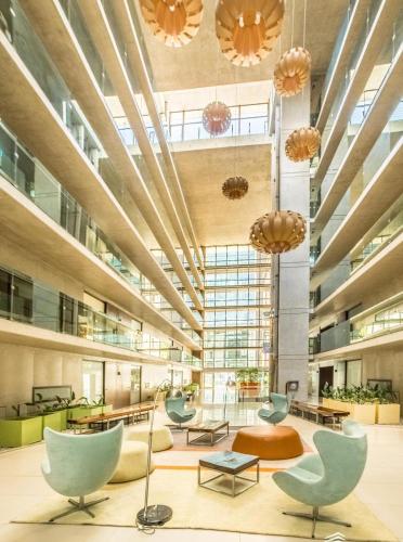 숙소 외관, Moderno Dpto en Condominios del Alto 3, Frente al Metropolitano y Shopping del Alto in 라스 말비나스