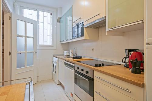 Sarria Attic - image 2