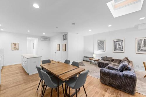 105- 4BRs in the Heart of the East Village, New York