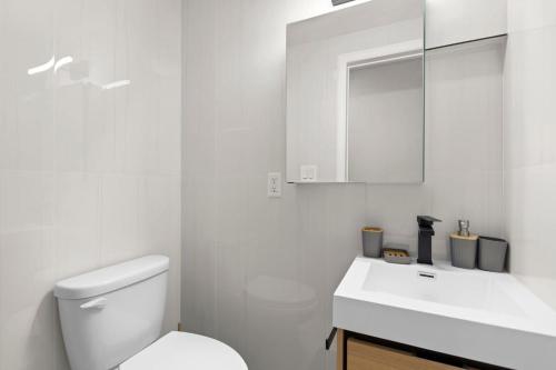 105- 4BRs in the Heart of the East Village, New York (Foto 10)