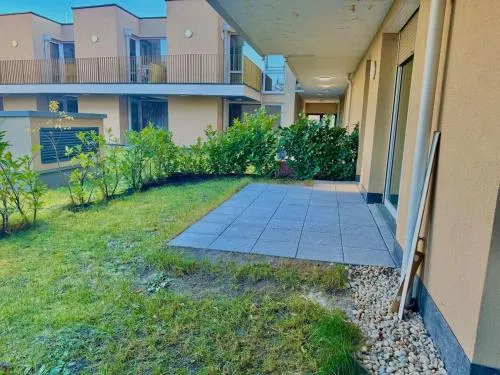 Premium Apartment mit Garten nähe SCS in Wiener Neudorf, Österreich