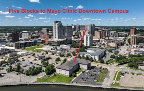 2 Bedroom 2 Bath Apartment Near Mayo Park Free