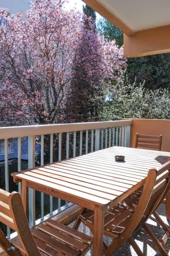 Appartement Cosy, Calme et Climatise proche centre in Laval
