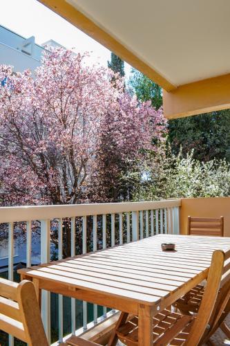 Appartement Cosy, Calme et Climatise proche centre in Laval