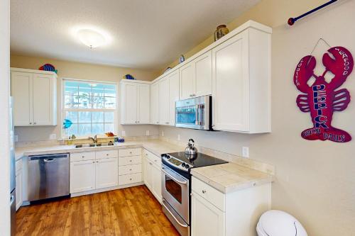 Canal Cottage - main image