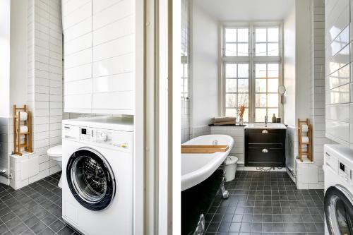 3BR Central- Royal Castle & Old Town at Your Door!, Stockholm (Foto 10)
