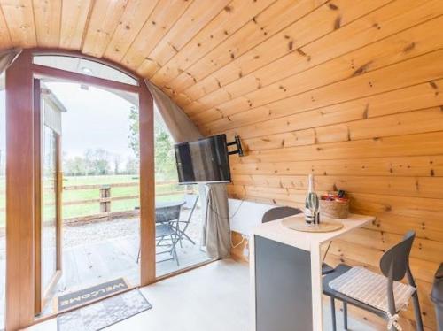 The Hideaway Glamping Pod 2 With Hot Tub & Cold Shower in Naas