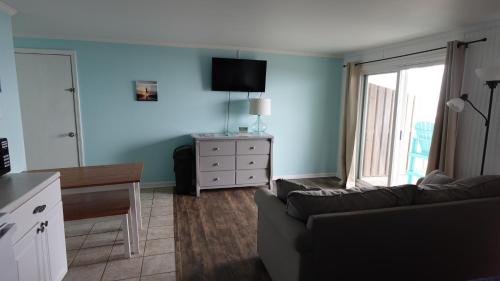 Sea Vista Motel in Topsail Beach, USA