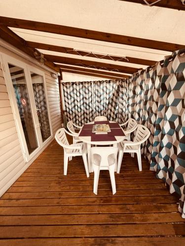 Erkély/terasz, Varéa Mobil'home (Varea Mobil'home) in Cais