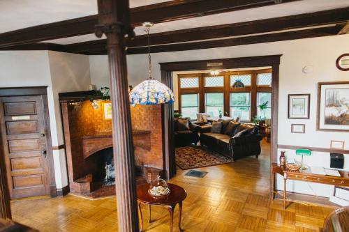 프렌들리 시티 인 비앤비 (Friendly City Inn B&B) in 해리슨버그 시티 센터