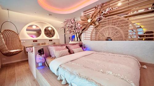 Blossom Suite-Hyper centre Jacuzzi Balcon clim, Lyon (photo 3)