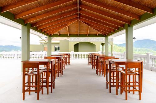 360 Splendor Del Pacifico Residences in Playa Flamingo