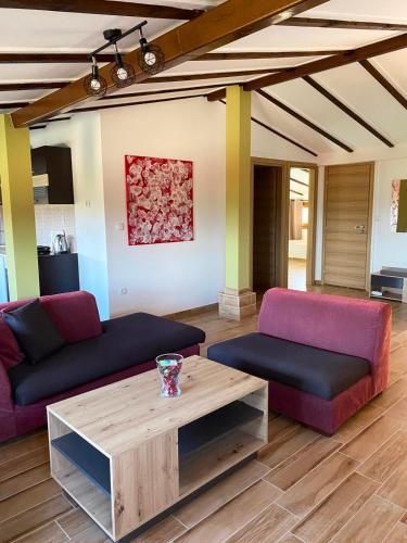 Ξενωνας Κερκινιτης in 利圖托普斯塞雷斯