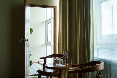 Ayhan Hotel