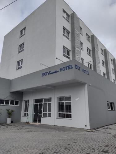 . EKT Executive Hotel