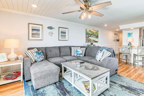 On-The-Beach Escape Oceanfront in Surfside! - image 6