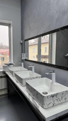 Zuhanyzó, Лучший Хостел Алматы - Саяхат (Лучшии Хостел Алматы - Саяхат) in Zhetysu Negyed