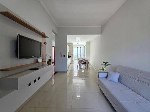 Casa Nova 3 Quartos prox Centro e Cataratas in Cararatas