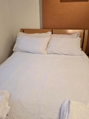 Beautiful room with share bathroom chambre d'hôte Sindlesham