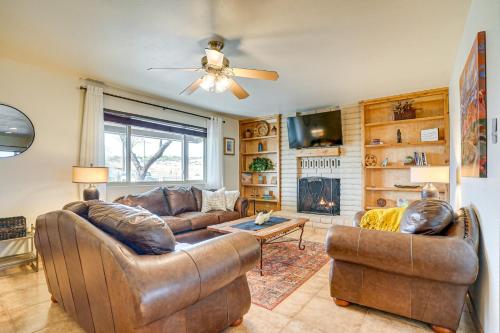 . 'Trail Head House' w/ Mtn Views in Wickenburg!