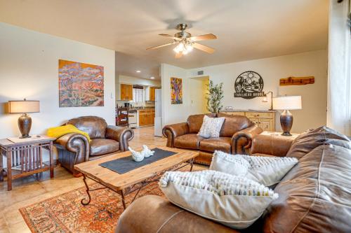 Patio and Mtn Views Wickenburg Trail Head House in ويكنبرغ_أريزونا