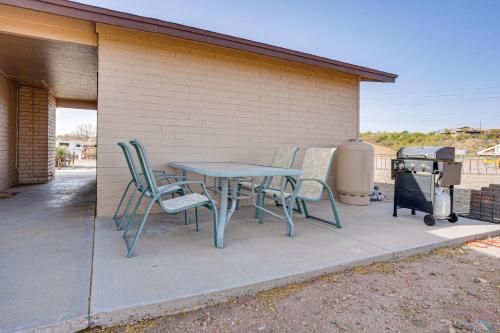 Patio and Mtn Views Wickenburg Trail Head House in ويكنبرغ_أريزونا