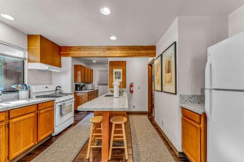 Cozy Carnelian Bay Escape with Deck and Foosball Cozy Carnelian Bay Escape with Deck and Foosball