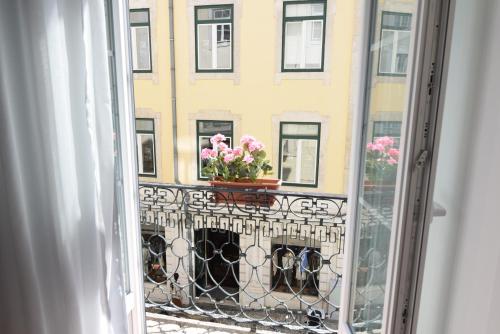 Dream Chiado Apartments - image 4