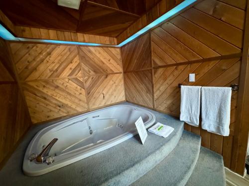 บริการและสิ่งอำนวยความสะดวก, New Age Inn - Voyageur in ยาร์เมาท์