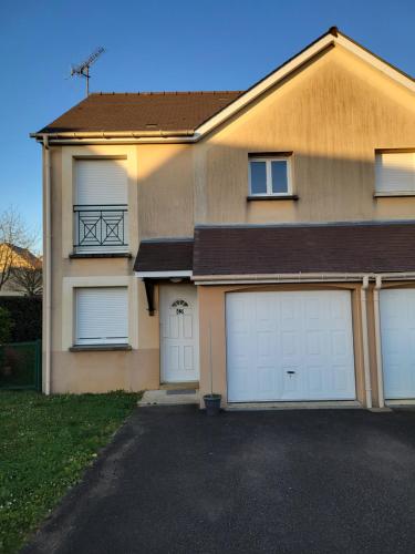 24h DU MANS A PROXIMITÉ gîte à louer Changé