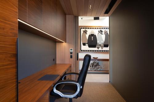 Falconridge Jacks Point by Sotheby's Luxury Rental Homes - image 8