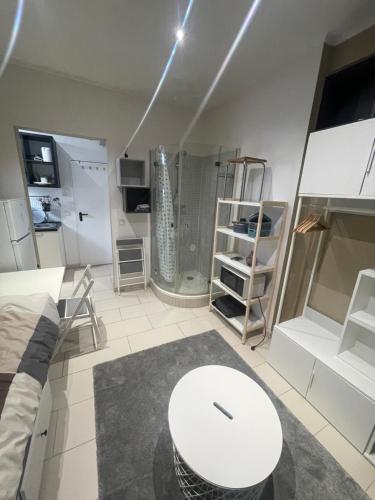 Studio à louer (Studio a louer) in เอช เซอ อัลเซท