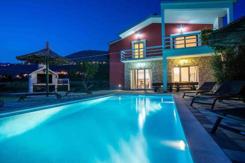 Family friendly house with a swimming pool Srinjine Split - 23950 - image 2