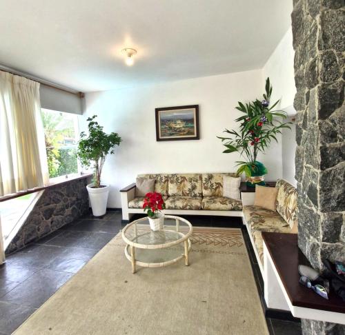 Casa Guarujá · Conforto e diversão a um quarteirão da areia! (Casa Guaruja · Conforto e diversao a um quarteirao da areia!) in Praia de Pernambuco