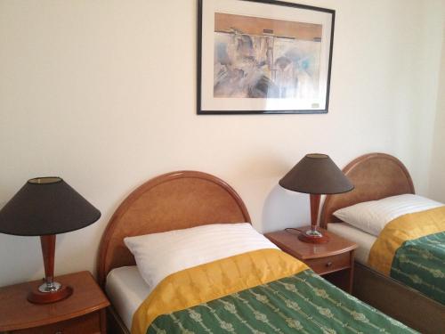 Hotel CHOTOL – Horomerice, WV