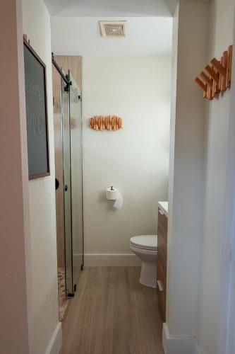 Seahorse Beach Bungalows - image 2