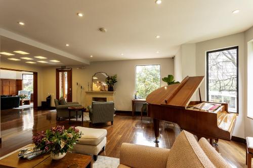 655248693 Hotel bh La Quinta