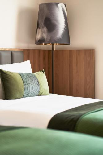 Deluxe Twin Room image 2