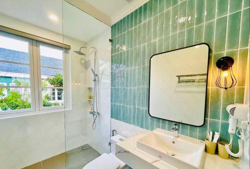 Gần hồ bơi gần biển Novaworld Phan Thiết Bình Thuận 4 PN phòng ngủ - image 2