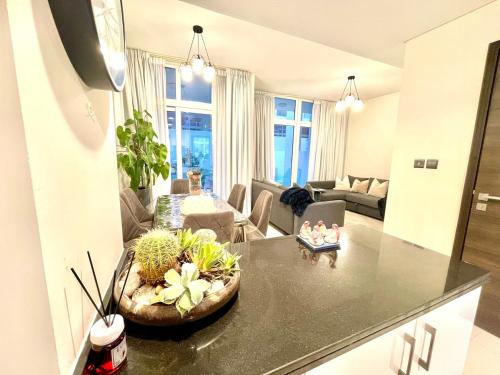 Amazing 3BHK Townhouse in Damac Hills 2 upto 10PLL Amazing 3BHK Townhouse in Damac Hills 2 upto 10PLL