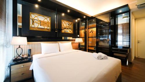 Spacious 2BR at The Via and The Vue Apartment Surabaya By Travelio - image 5