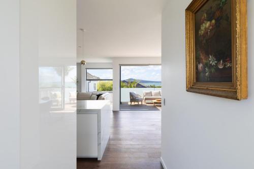 ทัศนียภาพ, Beach bliss-Modern luxury holiday home at Kohimarama in โคฮิมารามา