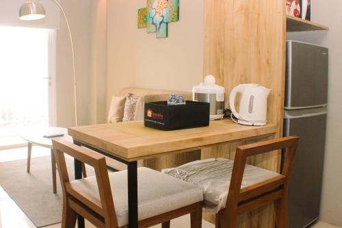 One-Bedroom Apartment image 7