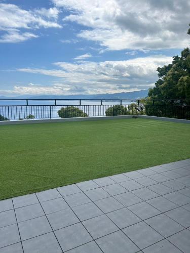 Balcony/terrace, 真鶴ペットと泊まれて専用屋上付きスタイリッシュなapartmentHotel途乃中RC2 in Yugawara