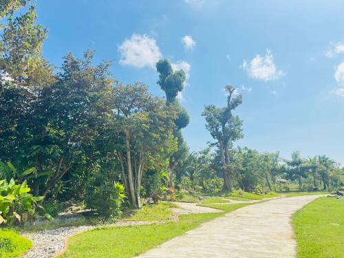 Chom Nakhon Resort