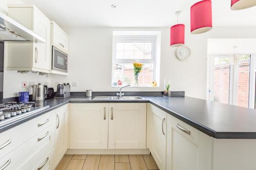 Home away from Home French luxury in Birmingham in Smethwick