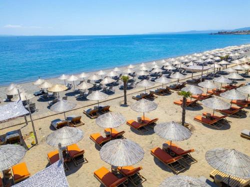 pludmale, Club Kavala Beach Hotel Assos in Behram