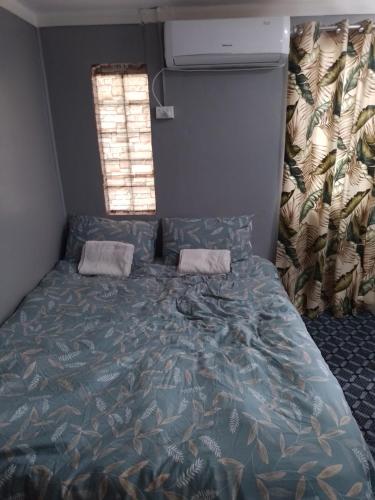 Home Away From Home, Nadi (fotografie 2)