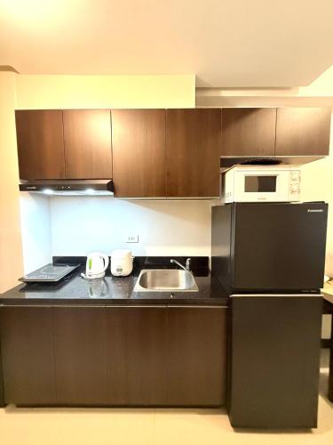 Studio Suite in Aurora Escalades Cubao with Fast Wi-Fi, Manila (photo 9)
